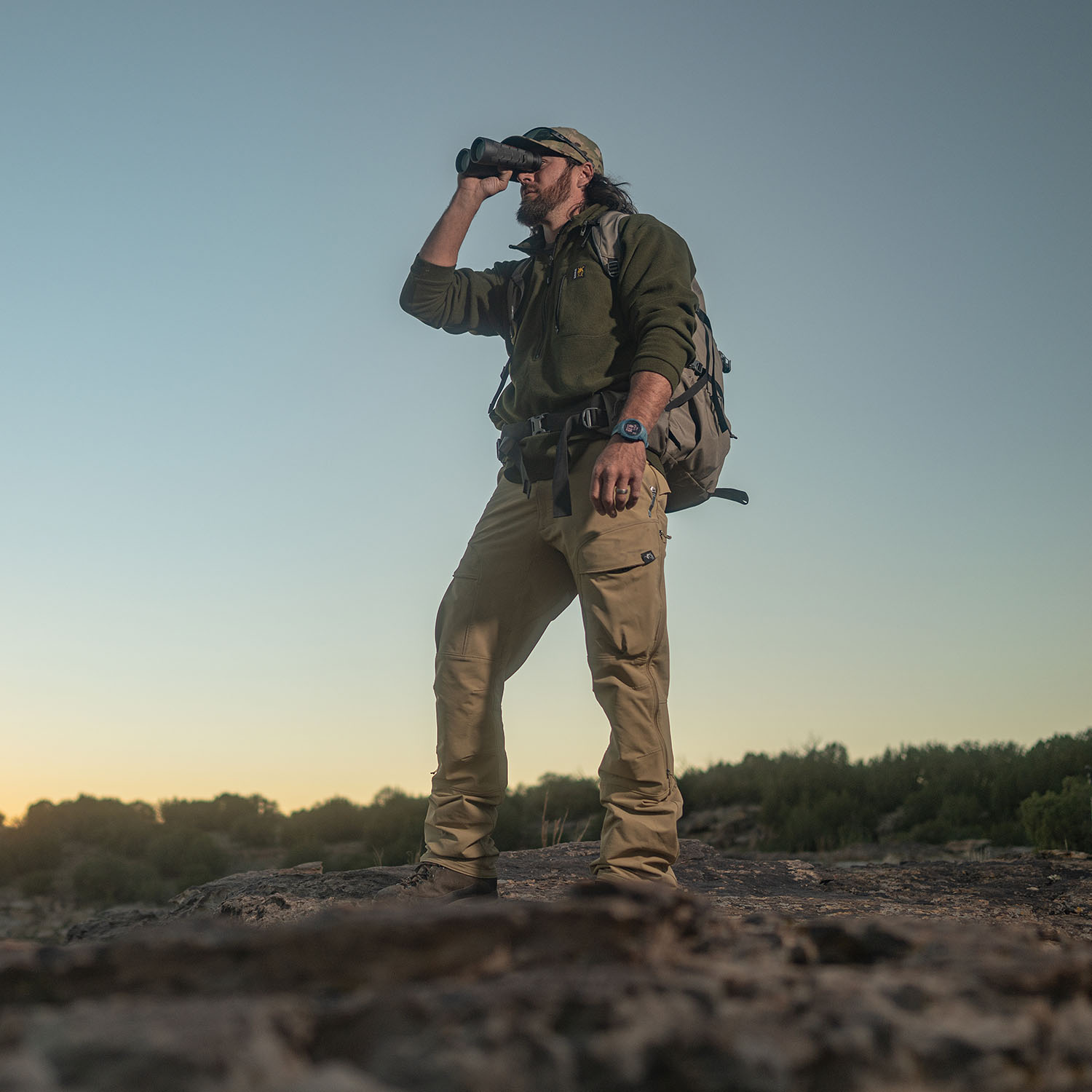 Midas G2 UHD 10x50 - binoculars — view 3